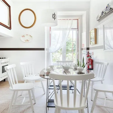 Plum Guide - Rays Of Sunshine Apartment *